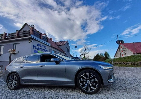 Volvo V60 cena 99900 przebieg: 159142, rok produkcji 2020 z Halinów małe 121